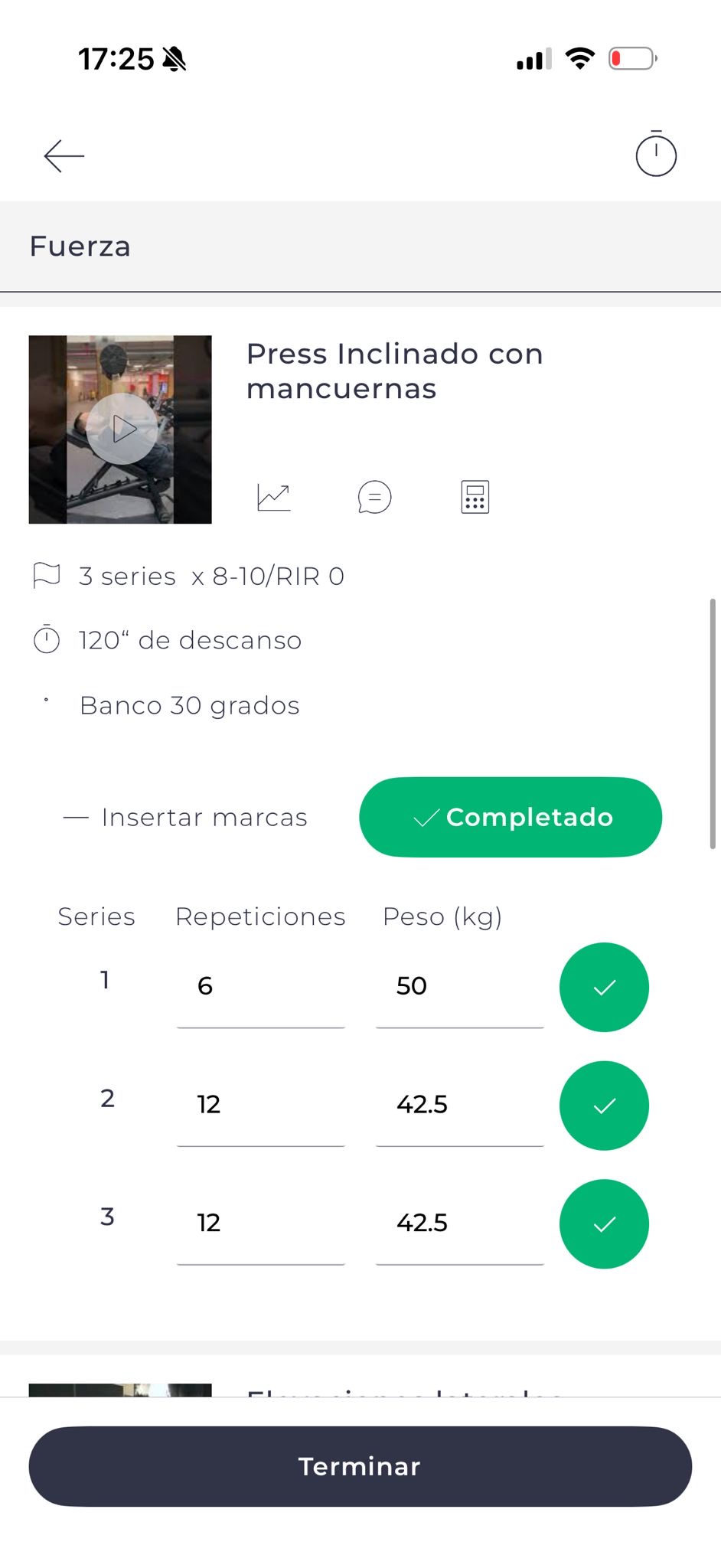 Entrenamiento con vídeos, pesos y repeticiones en la app